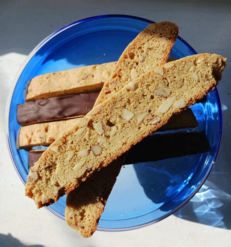 Zesty Almond Biscotti – Janie's Mill